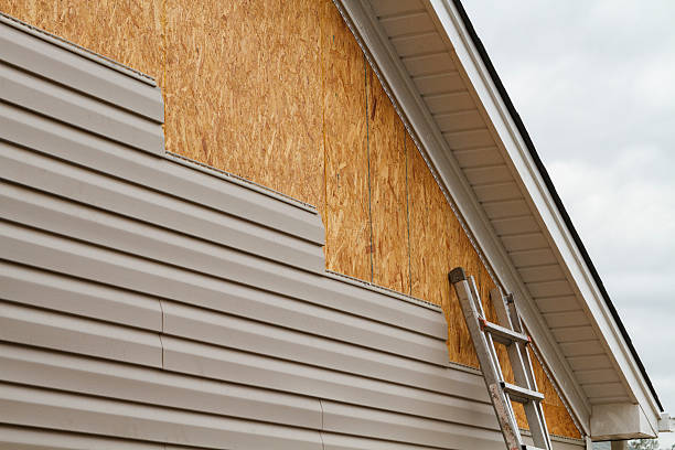 24/7 Emergency Vinyl Siding experts in New Berlin, IL
